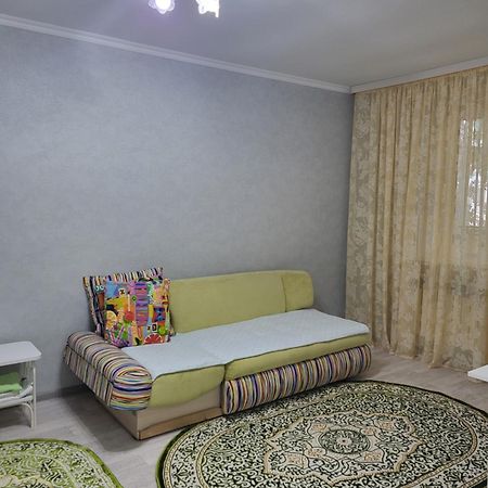 Ahmetova 4 30 Apartment Almaty Exterior photo