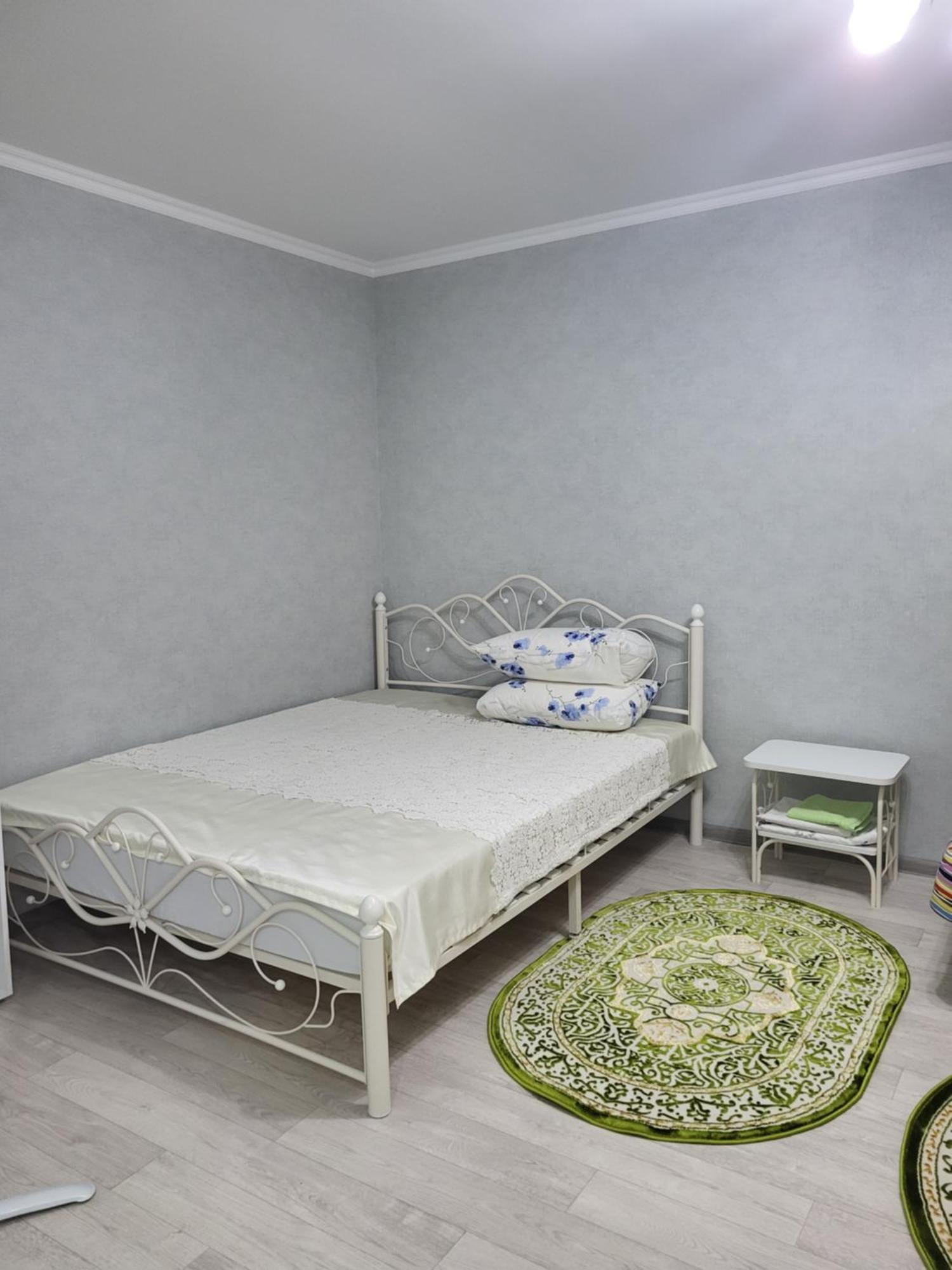 Ahmetova 4 30 Apartment Almaty Exterior photo